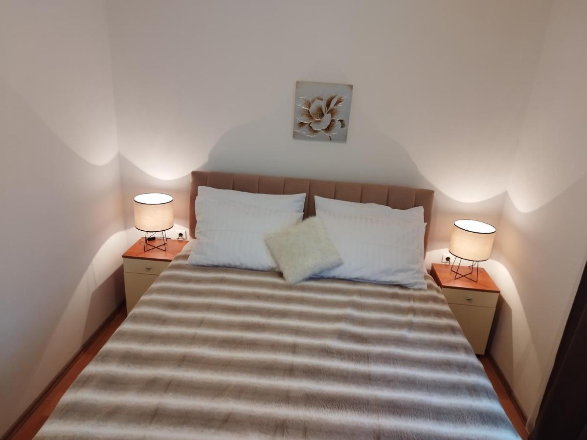 Apartments Surjak Orebić Esterno foto