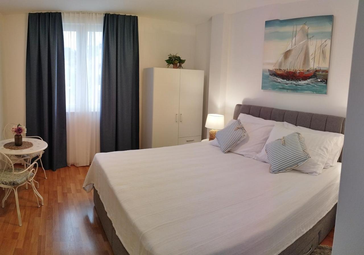 Apartments Surjak Orebić Esterno foto