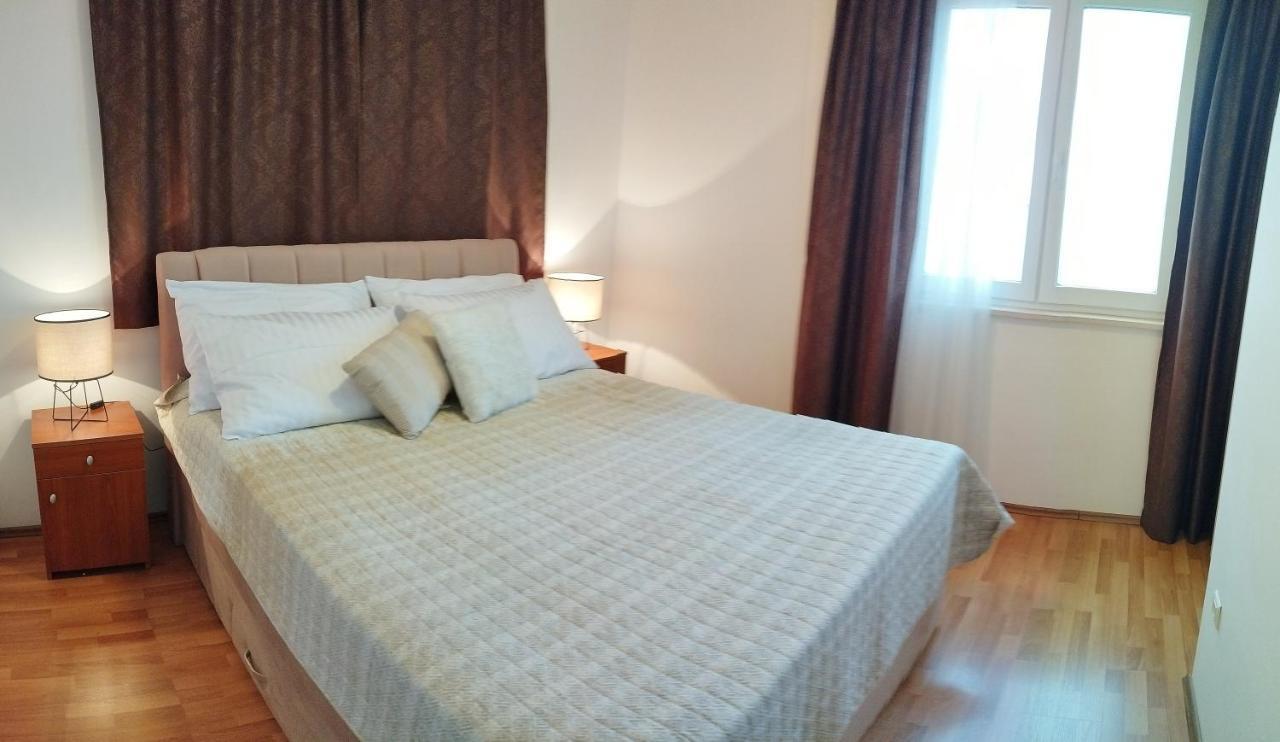Apartments Surjak Orebić Esterno foto