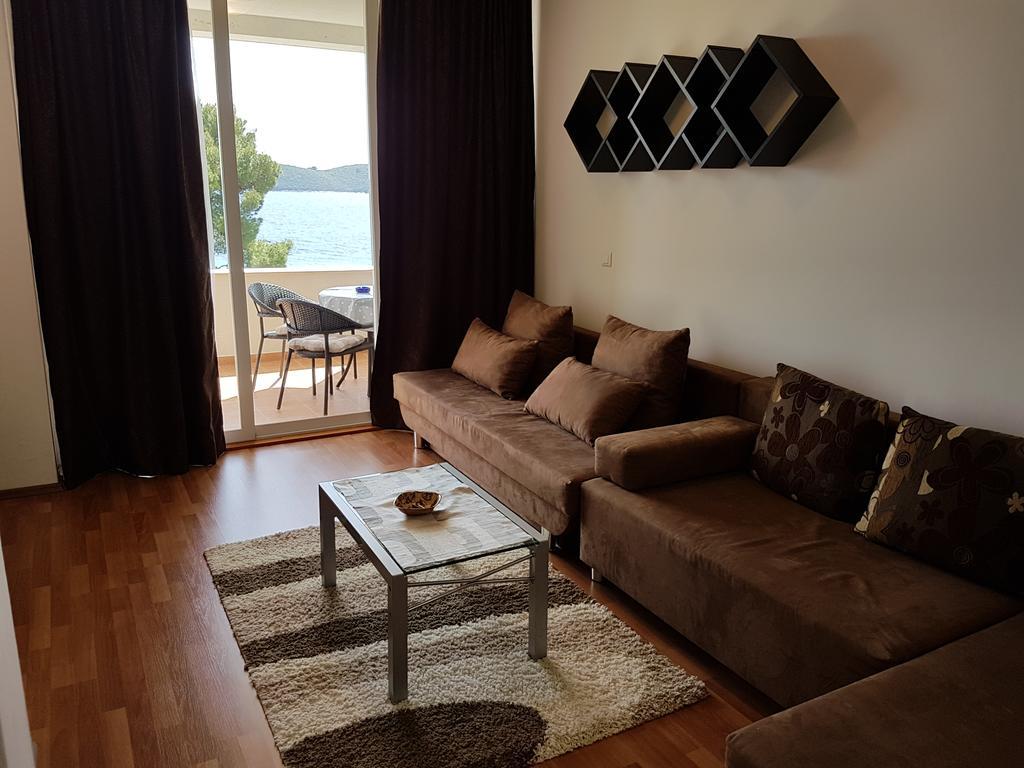 Apartments Surjak Orebić Esterno foto